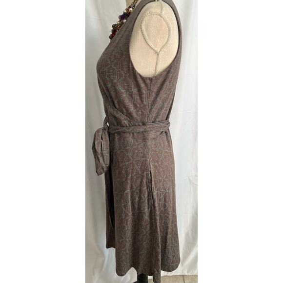 Toad & Co Brown and Blue V-Neck Sleeveless MIDI Wrap Dress Size Medium - Picture 3 of 9